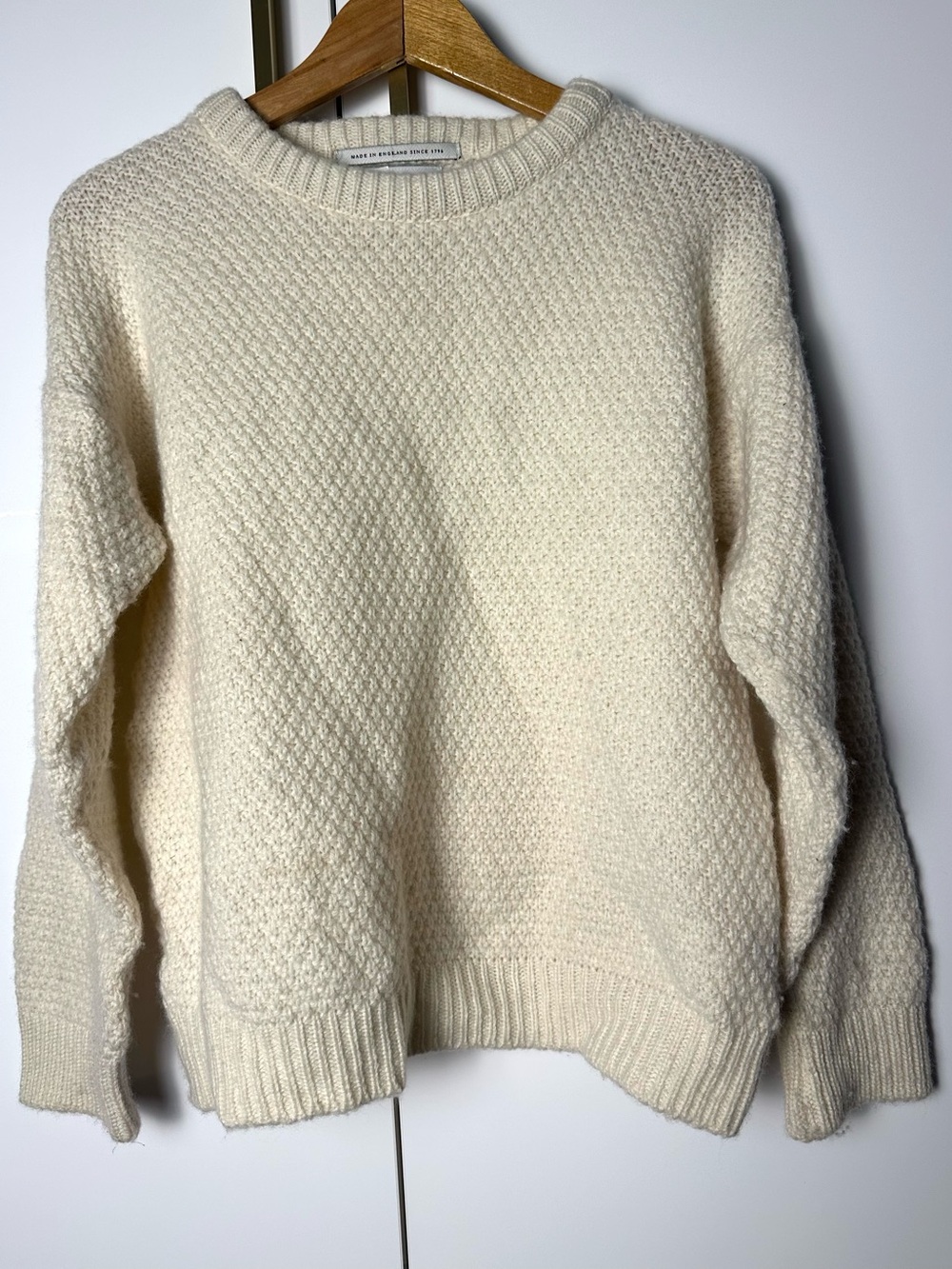 Peregrine 100% Wool Crewneck Sweater Small Made in England